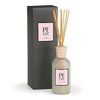 Peony 8 oz. Diffuser adds a decorative touch to any room and fills the home with several months of intoxicating fragrance.