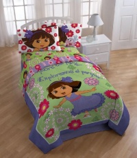 Nickelodeon Dora The Explorer Picnic Comforter with 2 Shams, Full