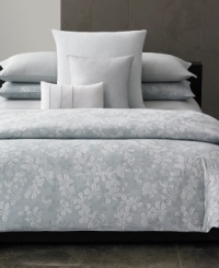 The new geometry. Hand-printed rows of faded geometric shapes accent the Laurel sheet set with modern Calvin Klein style. Featuring 300-thread count combed cotton sateen. (Clearance)