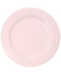 Celebrated chef and writer Sophie Conran introduces dinnerware designed for every step of the meal, from oven to table. A ribbed texture gives this pink Portmeirion salad plate the charm of traditional hand-thrown pottery.