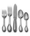 With exaggerated teardrop shapes, this beautiful, ornate place settings collection is an heirloom to be passed down in your family for years to come. 5-piece place setting includes 1 dinner fork, 1 salad fork, 1 soup spoon, 1 teaspoon and 1 knife.