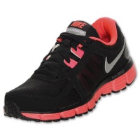 Nike Women' s Dual Fusion ST 2