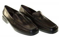 TOD'S Women`s Pellame Black Leather Loafers Sz 38 1/2 7HR201