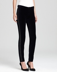 Inspired by the black-tie glamour of a classic tuxedo pant, these J Brand jeans, rendered in luxe-touch velvet with a dash of stretch for uncompromising comfort, flaunt tonal side stripes in a coveted skinny silhouette.