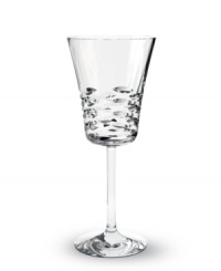 Classic technique, modern beauty. Crafted of fine Baccarat crystal, the Lola white wine glass pairs horizontal wedge cuts with a simply luminous base in a silhouette that radiates grace and sophistication.