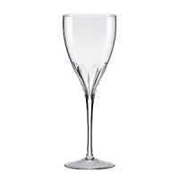 Camelia Court stemware by kate spade new york is rendered in beautifully cut European crystal in a classic wine class silhouette with an etched petal design.