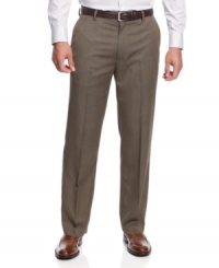 Classic keeps you comfortable and crisp all day with these stylish dress pants from Haggar.