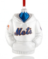 A big hit with New York Mets fans, the hoodie Christmas ornament from Kurt Adler celebrates your hometown heroes in addition to the holiday.