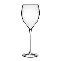 The Magnifico stemware pattern has a graceful bowl and elongated stem. An everyday glassware variety but with the style and finesse of true crystal. Made with Luigi Bormioli's SON.hyx technology.