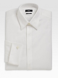 A sartorial staple, neatly tailored in classic-fitting cotton.Button-frontPoint collarCottonMachine washImported