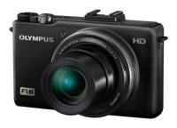 Olympus XZ-1 10 MP Digital Camera with f1.8 Lens and 3-Inch OLED Monitor (Black)