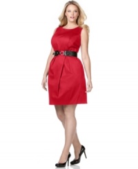 This work-ready dress from AGB's collection of plus size clothes has the most adorable shape that hugs your curves. A voluminous skirt adds drama to a fitted bodice, which equals a stunning addition to your rotation of plus size fashion.