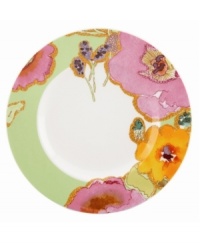 In an inspiring display of alluring watercolors, this kiwi accent plates offer a bright, contemporary addition to your table. Mix and match across the Lenox Floral Fusion dinnerware collection for a stunning presentation.