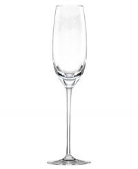 Crystal stemware crafted with delicate, high-fashion florals. The Paisley Bloom flute from Marchesa by Lenox turns heads at any formal table.