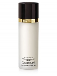 The first step to flawless makeup application. This revolutionary hybrid product seamlessly blends the worlds of skincare and makeup by combining the Tom Ford Infusing Complex with new skin retexturing ingredients. It increases cellular vitality, helps protect the skin against free radicals, and contours the features while enhancing texture, toning, and visibly brightening the skin. A luminous and flawless canvas is created for comfortable and long-lasting Color.