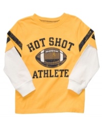 Style champ. Layer him up in this cool graphic twofer from Carter's, the perfect threads to warm him up in for the big game.