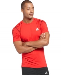 Expect more from your gear. This fitted athletic shirt from adidas is designed for optimal performance, comfort and style.