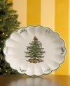 This elegant fluted dish celebrates the majesty of the holidays. Designed by Harold Holdway in 1938, Spode's original Christmas Tree has become a classic symbol of holiday splendor.