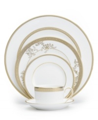 Lace Gold place settings are inspired by the intricate ribbons of lace that adorn Vera Wang dresses. This gold lace border melds with a delicate floral design to form a pattern on this collection of dinnerware and dishes that is both exquisitely detailed and elegantly timeless.