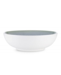 With clean lines and splashes of cool blue, the Kealia vegetable bowl dishes out casual fare with modern elegance, plus all the convenience of dishwasher- and microwave-safe stoneware from Noritake.