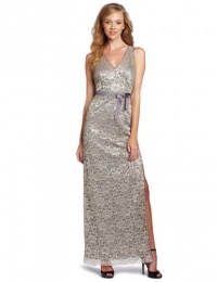 BCBGMAXAZRIA Women's Nadir V-Neck Metallic Lace Gown, Silver, 4