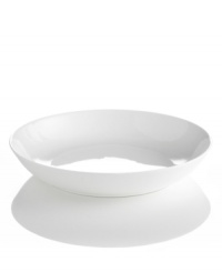 Set 5-star standards for your table with this sleek white bowl from Hotel Collection. Balancing a delicate look and exceptional durability, the translucent Bone China collection is designed to cater virtually any occasion.