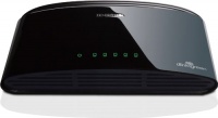 D-Link 5-Port Gigabit Desktop Switch (DGS-1005G)