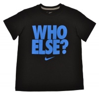 NIKE Boys' Who Else? T-shirt Black-Small