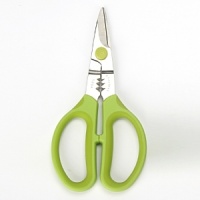 Silvermark green herb snips. The herb snips are a versatile kitchen tool for fine cutting jobs. They are specially designed for snipping and mincing herbs, scallions and other delicate foods. Ergonomic, soft-grip rounded handles for comfort and better control.