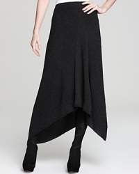 A modern masterpiece, this Eileen Fisher skirt touts a sumptuous merino-wool silhouette with a trend-right asymmetrical hem.