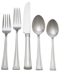 Clean lines and modern details radiate unparalleled sophistication on Waterford's Kilbarry Platinum place settings. Set includes: Dinner knife, place fork, salad fork, spoon and teaspoon.