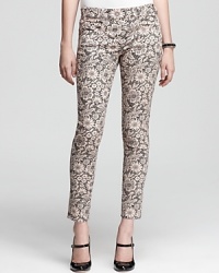 These flirty, floral lace printed French Connection jeans merge the hottest fall trends together in one sought-after skinny silhouette.