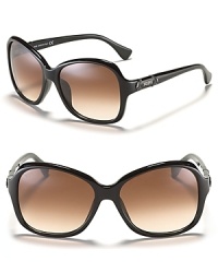 Tod's oversized rectangle sunglasses are just the fashion-forward design you've been after.