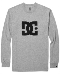 Simple cool is what you get with this long-sleeved t-shirt from DC Shoes. No bells and whistles, just some straight-up style.