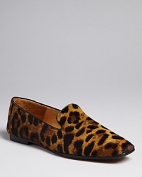 Retro-chic leopard lends this pair of Bettye Muller smoking flats a standout look. The look is a hair wild, yet polished enough to update your wear-to-work favorites.