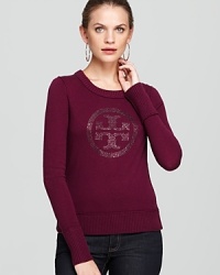 The essential Tory Burch sweater gets a glamorous update as the brand's iconic logo shimmers against a sumptuous wool silhouette.