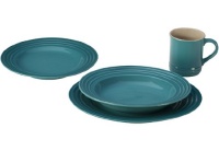 Le Creuset Stoneware 16-Piece Dinnerware Set, Caribbean