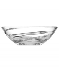 A fanciful cut pattern contrasts the timeless form of this Adorn crystal bowl, featuring the exquisite craftsmanship of Lenox.