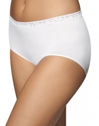 Bali Comfort Revolution Seamless Lace Brief, 6-White