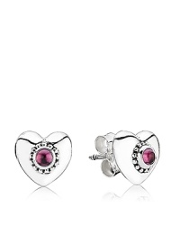 Cabochon-cut rhodolite stones in decorative bezel settings gleams from the center of PANDORA's heart-shaped studs.