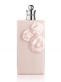 A Deluxe Bath collection enriched with precious floral extracts of jasmine, tuberose, and orange blossom. A delicious invitation to the pleasure of senses. This fluid pink-tinted milk with its delicate pearly luster moisturizes, smoothes, and dresses the skin in a satin-like veil. 6.8 oz.