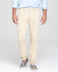 A classic cut in a rich hue, the Winter Chino from Gant Rugger is a go-to style year-round.