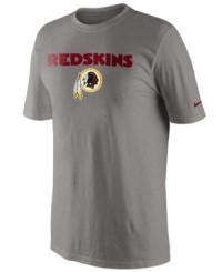 From the pre-game to after-party, show off your Washington Redskins pride in this NFL football t-shirt from Nike.