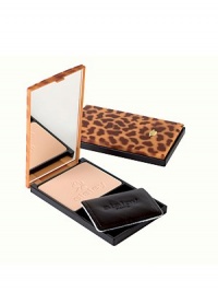 Introducing Sisley's new Phyto-Poudre Compact in a vintage-chic tortoise shell case, benefitting from a complete bio-compatible skin-care formula. This long-wearing powder contains micronized talc with double Silicone coating for a smoother application, skin hydration, and even color all day long. The formula enhances the complexion and minimizes the appearance of minor flaws and controls shine. 