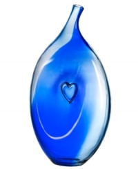 Made with love, the Bali vase has a fluid ease and heart at its center in electric-blue Kosta Boda glass. Designed by Kjell Engman.