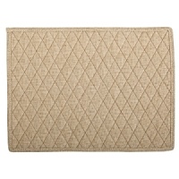 Natural, rustic burlap in a textural quilted pattern makes this Juliska placemat a warm backdrop to any meal.