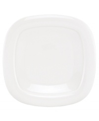 Approach mealtime from a new angle with the Aspen Ridge square plates from Lenox. Fresh and understated, this dinnerware features a pure white glaze and elegant modern lines that evoke winter's snow-capped slopes.