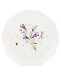 A sweet taste of country living from Lenox. In elegant white porcelain with four unique springtime motifs, Butterfly Meadow Basket dessert plates combine scalloped edges and textured detail for unparalleled charm.