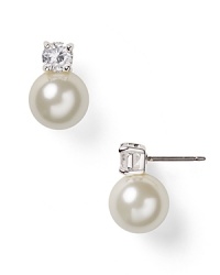 Give your look a classic uptown finish with these elegant earrings from Lauren Ralph Lauren.