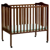 Delta Portable Mini Crib, Cherry